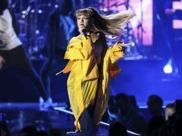 Ariana Grande: Gira en Europa cancelada tras atentado terrorista Ariana declara estar consternada sobre los acontecimientos.