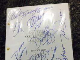 Supuesta copia del guión de la nueva película de Star Wars a la venta ´guión de Star Wars autografiado