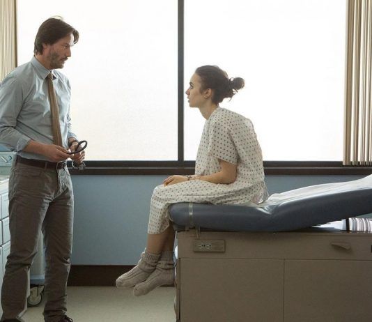 Lily Collins lucha contra la anorexia en Hasta los huesos, película original de Netflix. Lily Collins y Keanu Reeves