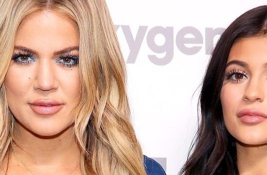 Khloé y Kylie bromean sobre bebés en un vídeo kylie y khloe