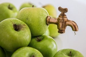 Vinagre de manzana y agua 