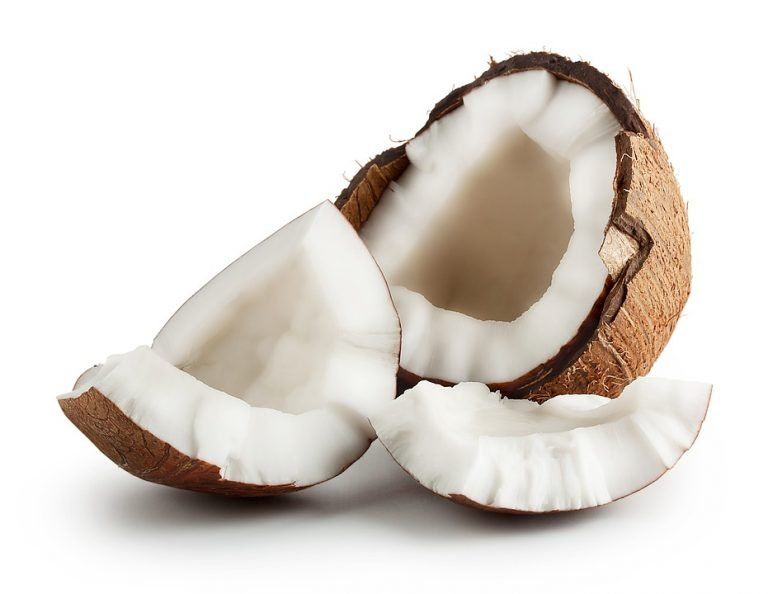 El agua de coco, ¡Adelgacemos con este alimento natural!