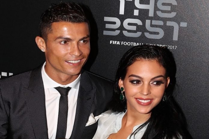 Georgina Rodríguez y Cristiano Ronaldo. Créditos: Getty Images