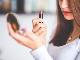 Curiosidades sobre el maquillaje, lo que no sabías en torno a esta práctica