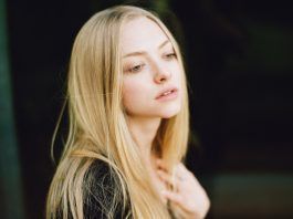 Amanda Seyfried: “Se reían de mí en el colegio porque era fea y muy pálida» Amanda Seyfried