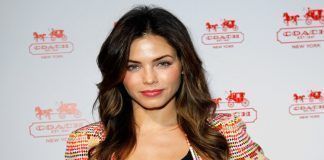 Jenna Dewan resta importancia