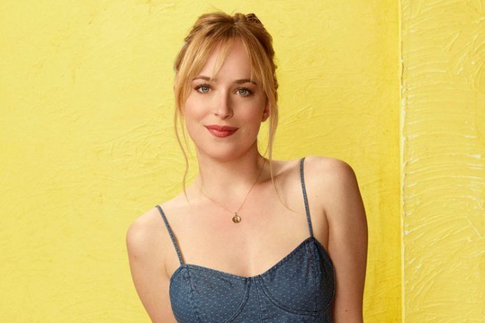 Dakota Johnson deslumbra