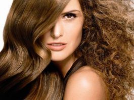 Mantén tu Cabello Suave e Hidratado con estos Hábitos