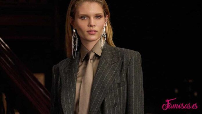 uso de la corbata en la moda femenina